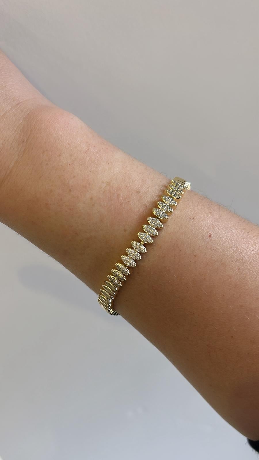 Vip Seri 14K Gold Taşlı Plaka Bilekik 20 cm 