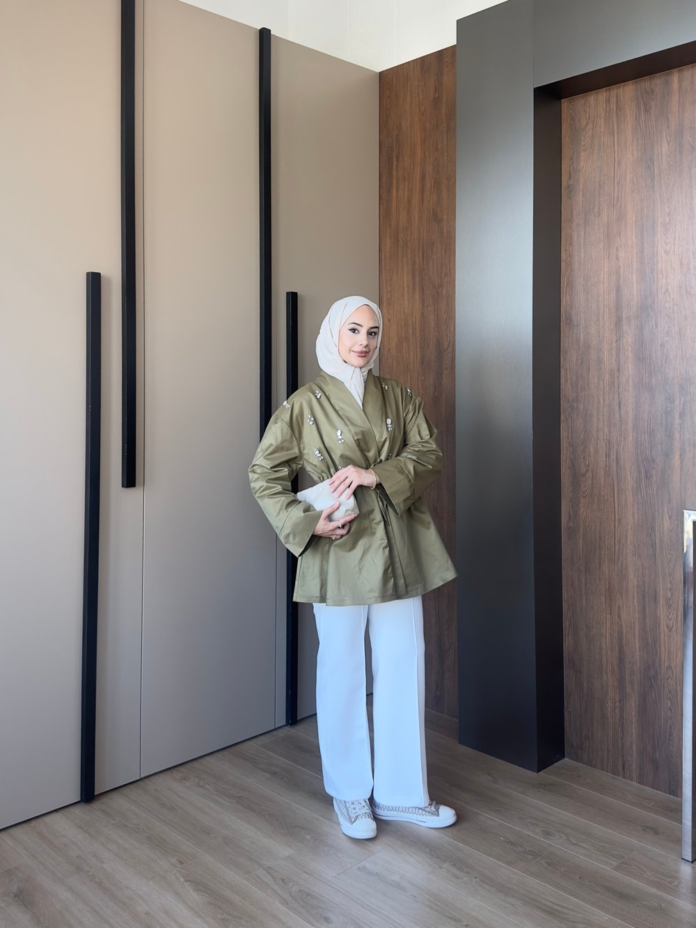 Charm İşlemeli Ceket