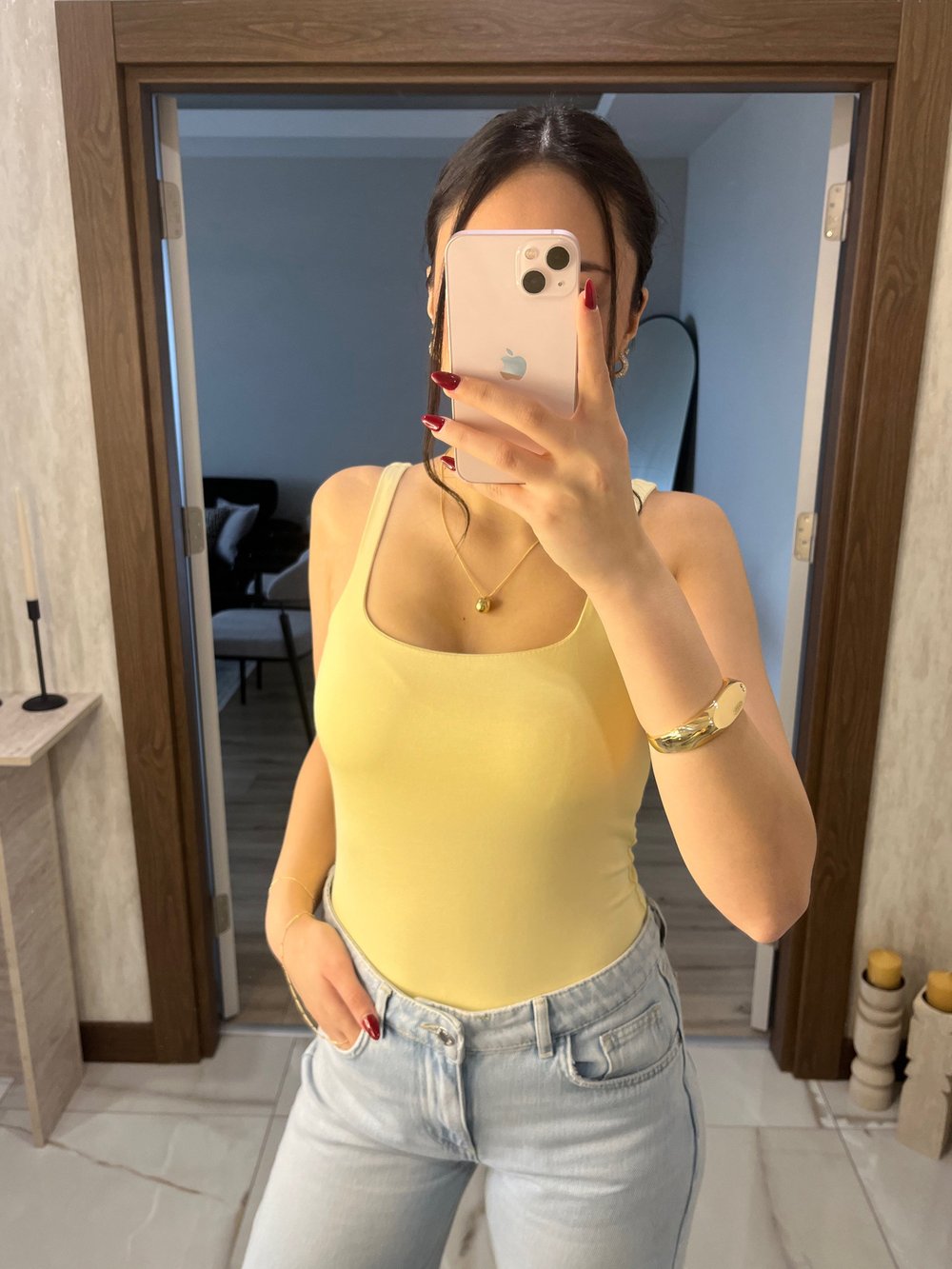 Kolsuz Açık Yaka Bodysuit Sarı