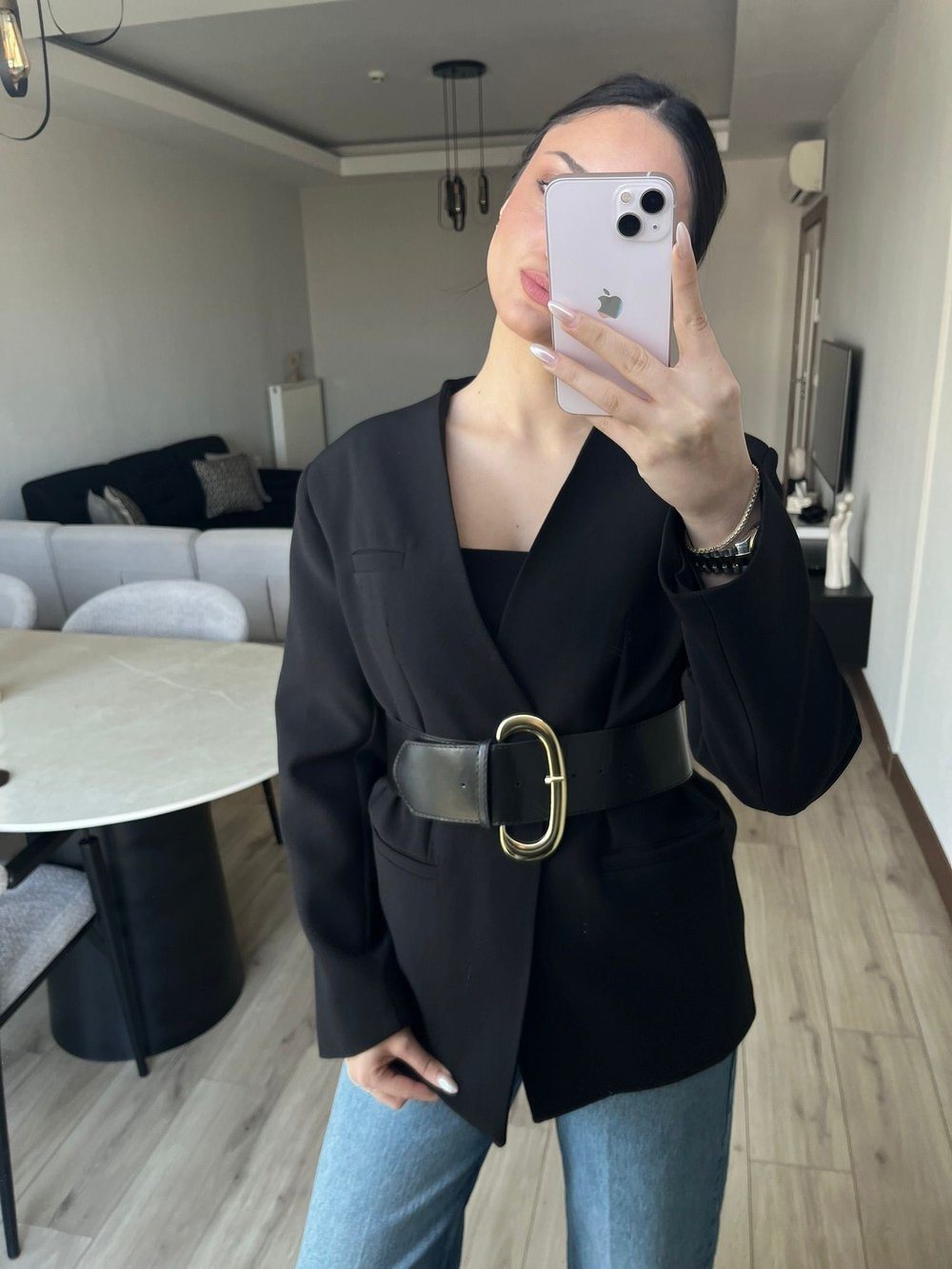 Kruvaze Yaka Kemer Detaylı Blazer Siyah