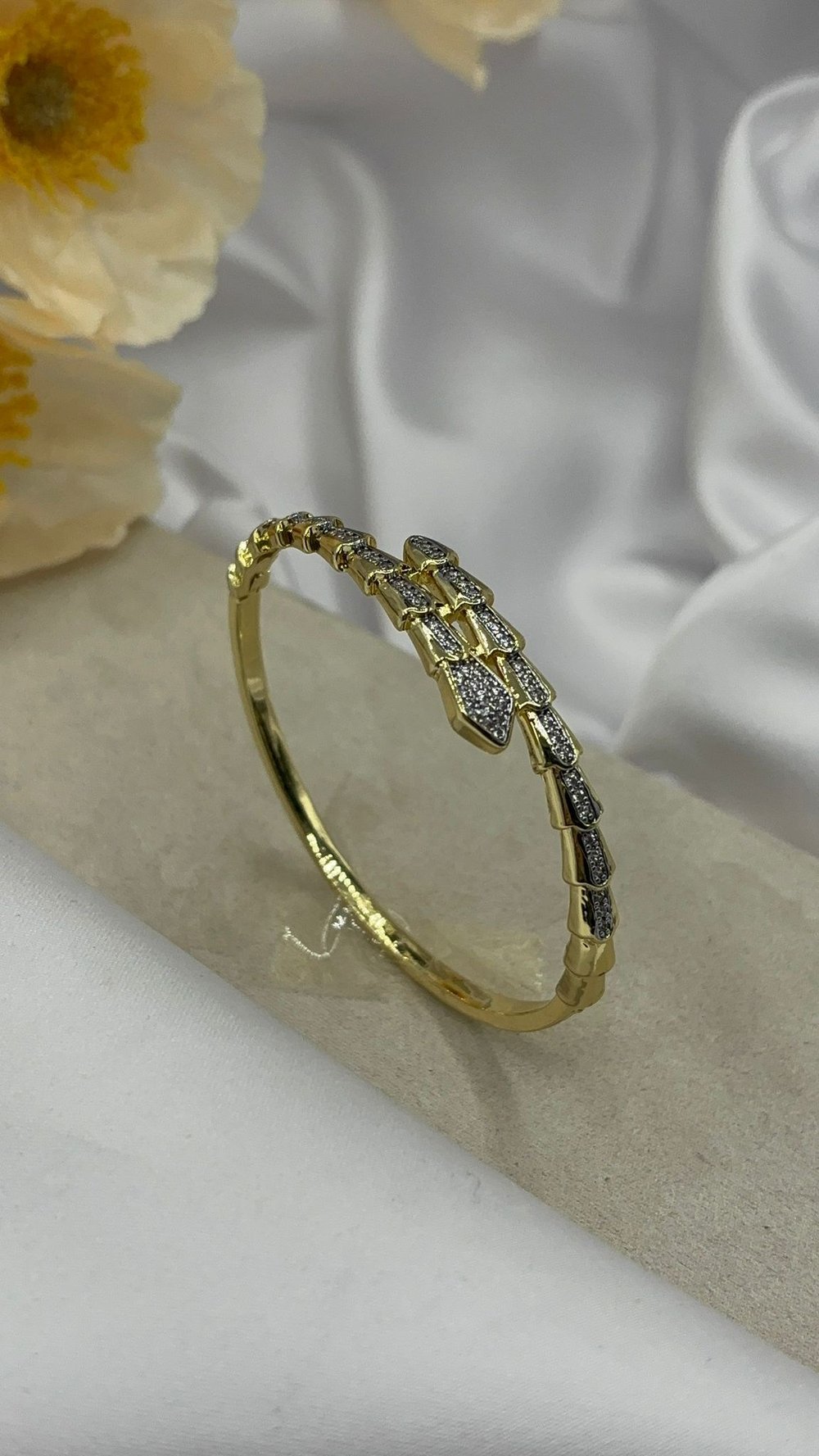 ÇELİK KELEPÇEKelepçe26-EKO-0022644Celik Taki AccesoriesÇELİK KELEPÇE