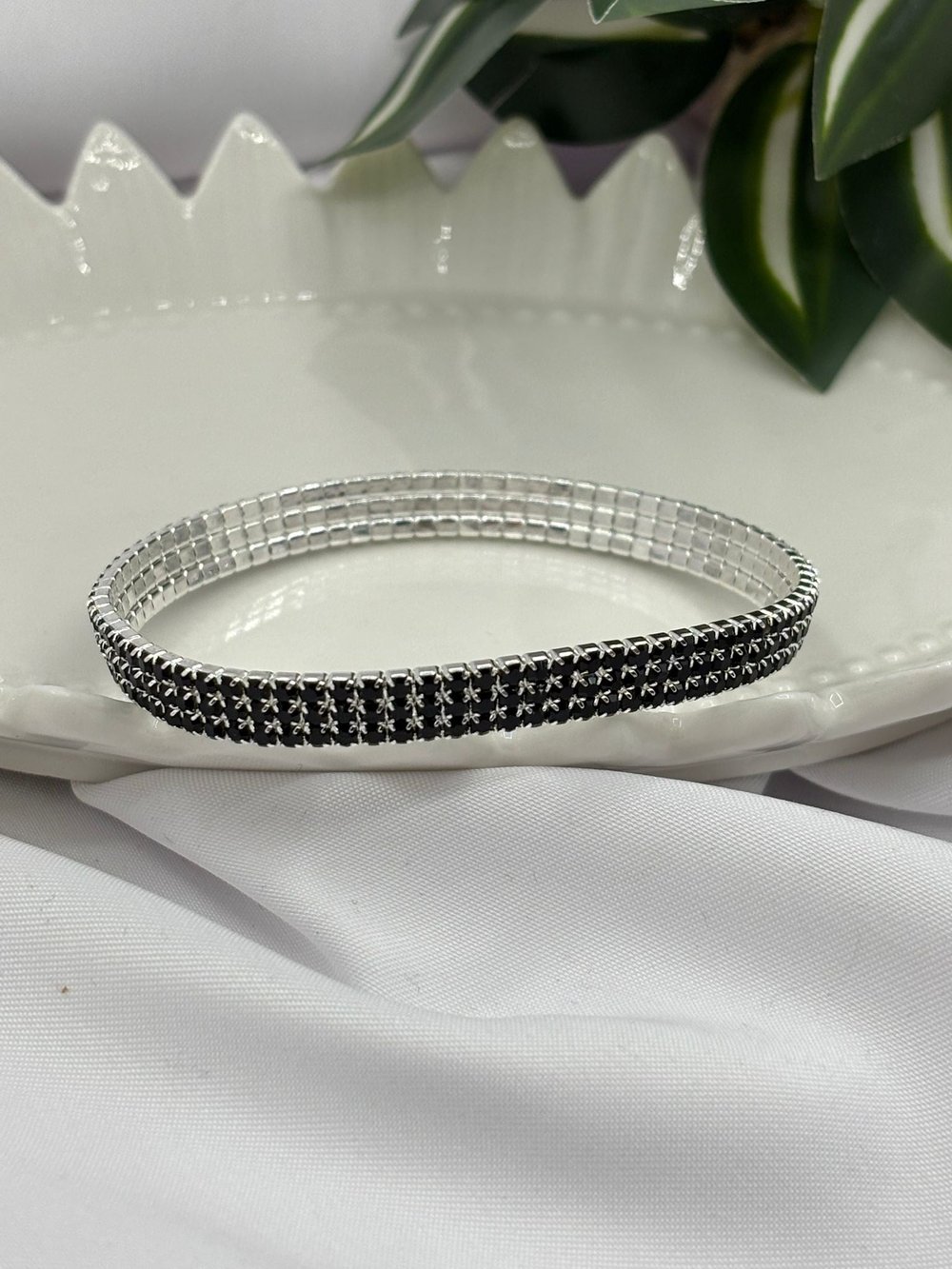 LASTİKLİ BİLEKLİKBileklik26-NYM-10038Celik Taki AccesoriesLASTİKLİ BİLEKLİK