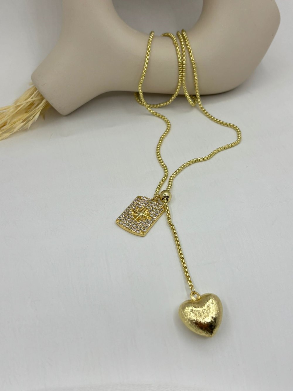VİP KOLYEKolyeler26-DMR-011VİP KOLYEKolyelerCelik Taki Accesories100,00 Toptan Çelik Takı - Çelik Aksesuar Toptancısı - Serpil Kul - Toptan Çelik Takı -Serkan Kul- Çelik Takı - Bijuteri - Yonca kolye - Çelik kelepçe - Çelik kolye - Çelik küpe - princ küpe- çelik takı accesories - tCelik Taki AccesoriesVİP KOLYE
