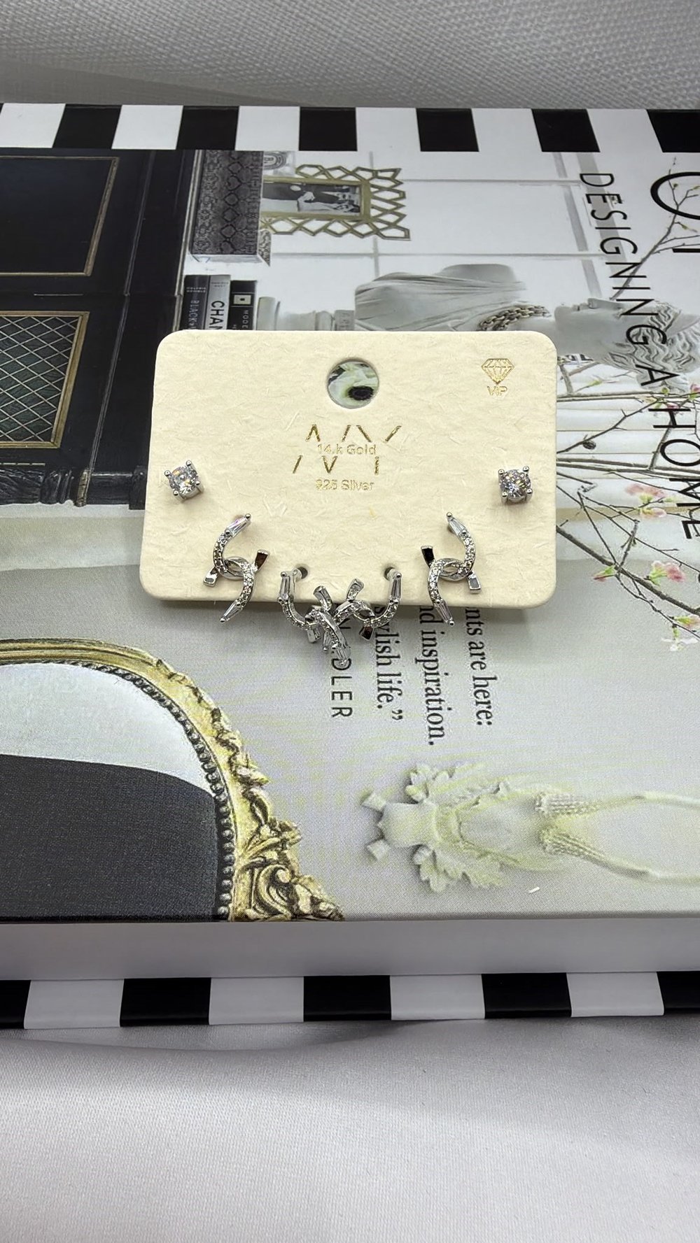 VİP KÜPEKüpeler26-NYM-95041Celik Taki AccesoriesVİP KÜPE