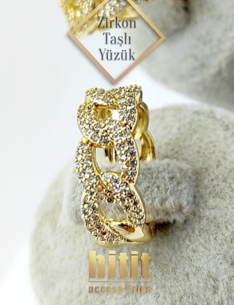 ZİRKON TAŞLI YÜZÜKLER