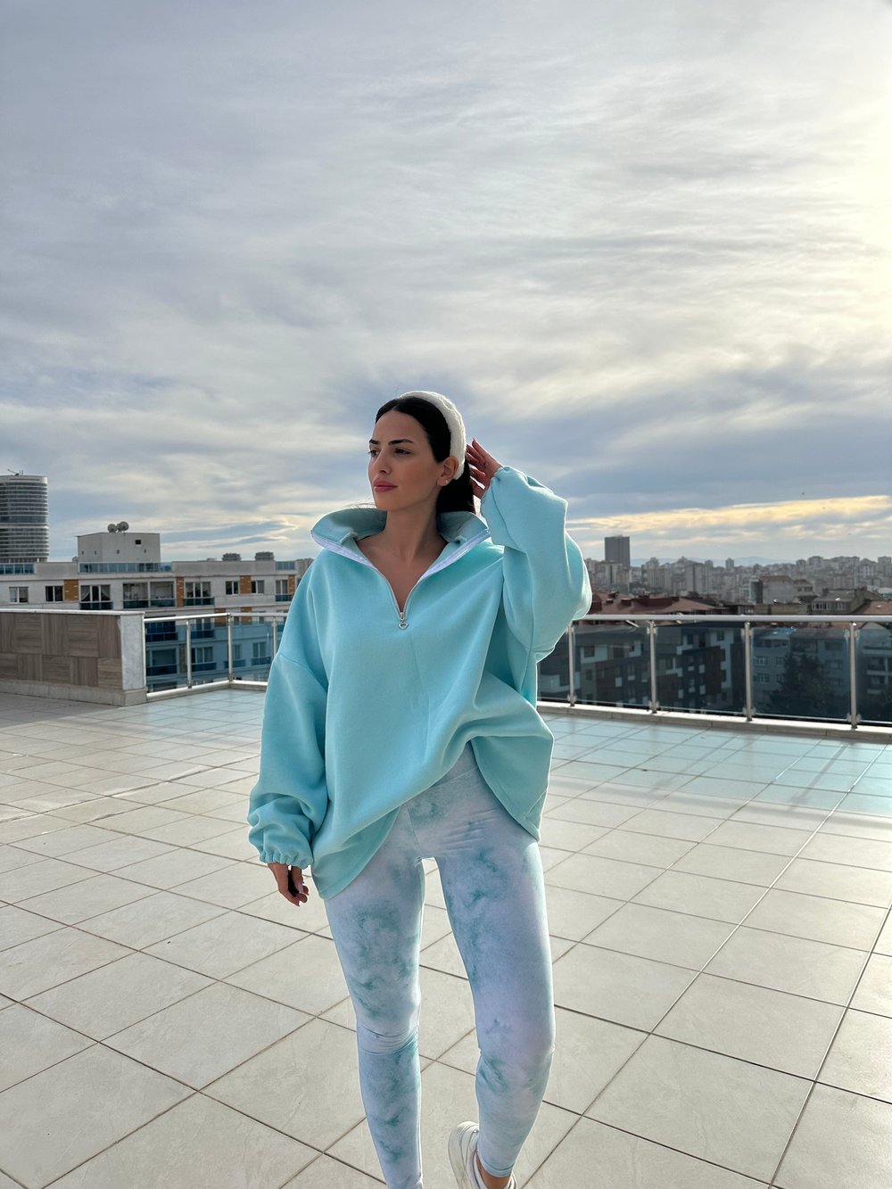 Bebe mavisi oversize yarim fermuarli