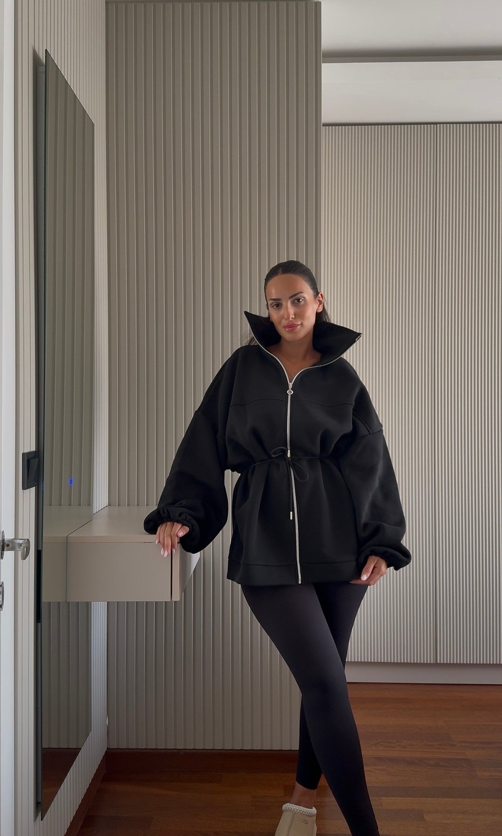 Oversize Siyah Tam Fermuarlı Ceket 