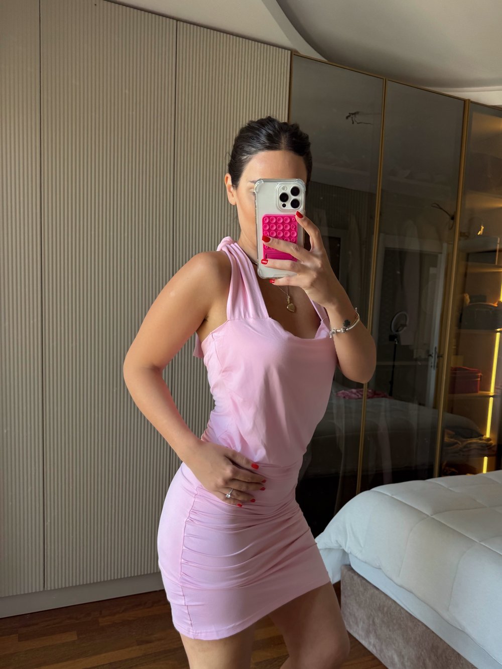 Tos Pembe Boyundan Baglamalı Elbise 