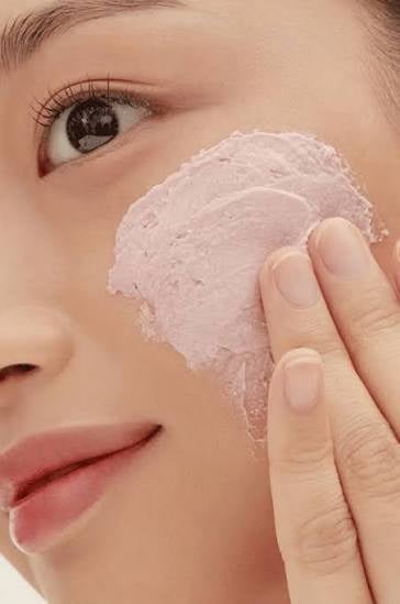 WHIPPED Fig Butter Face Mask Cleanser+Ceramide 130g (Seramid Destekli Yoğun Nemlendirici ve Bariyer Onarıcı 2si 1 Arada Yüz Yıkama Maskesi)