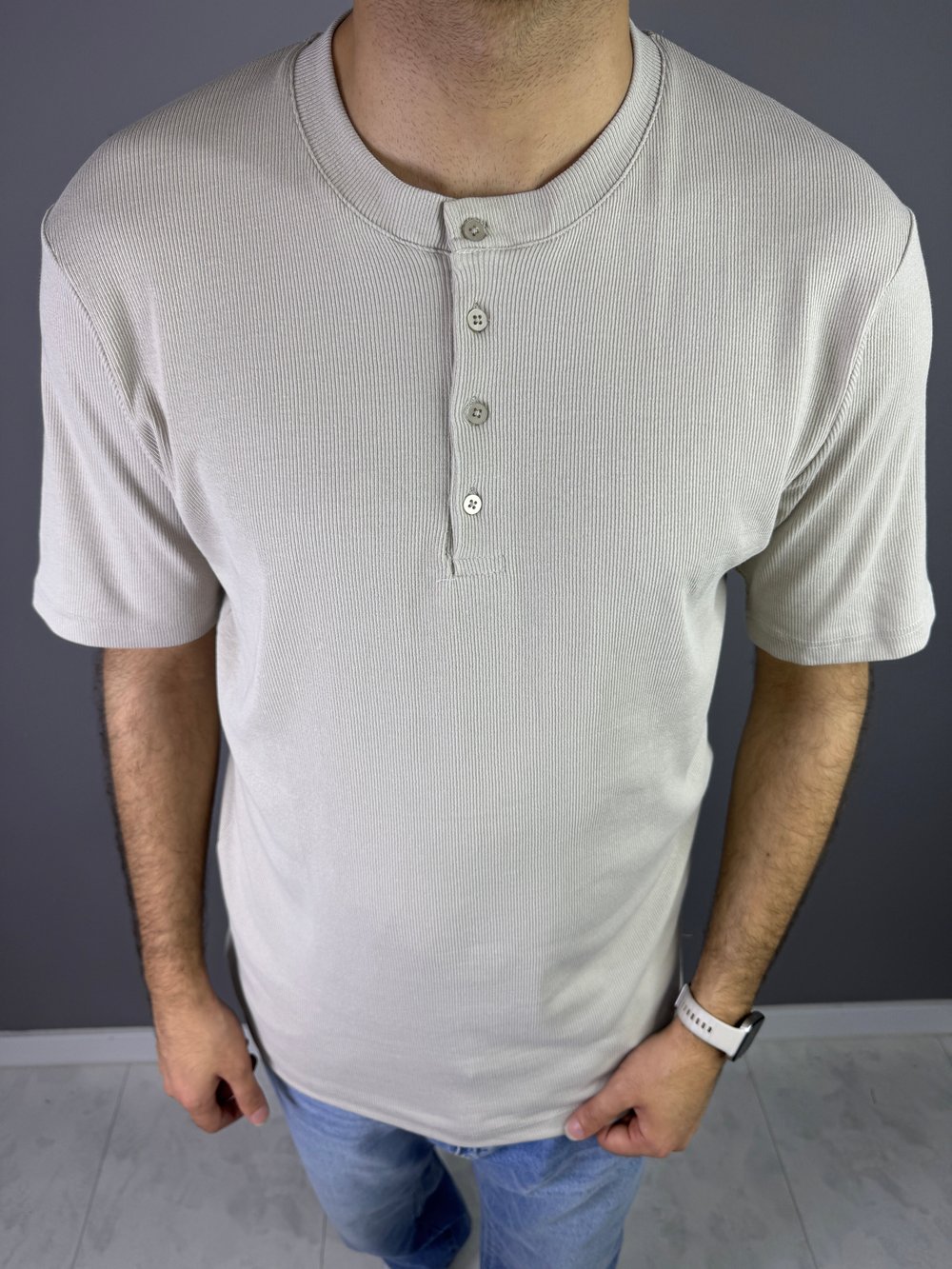 TAŞ HENLEY YAKA DÜĞMELİ T-SHİRT 7024