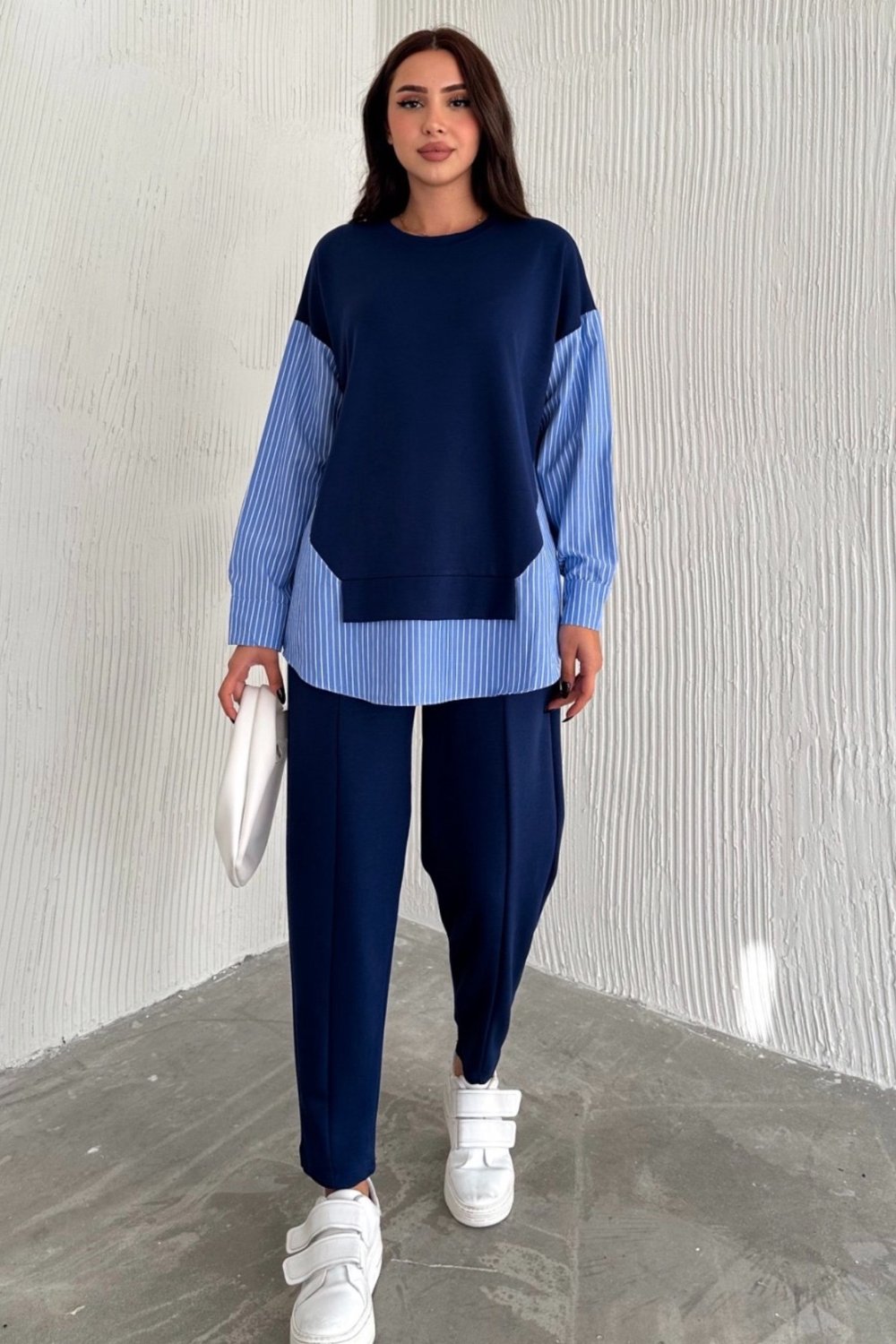 Kadın Mavi Beyaz Çizgili Modern Tasarım Uzun Kollu Gömlek Detaylı Sweatshirt Modal Takım