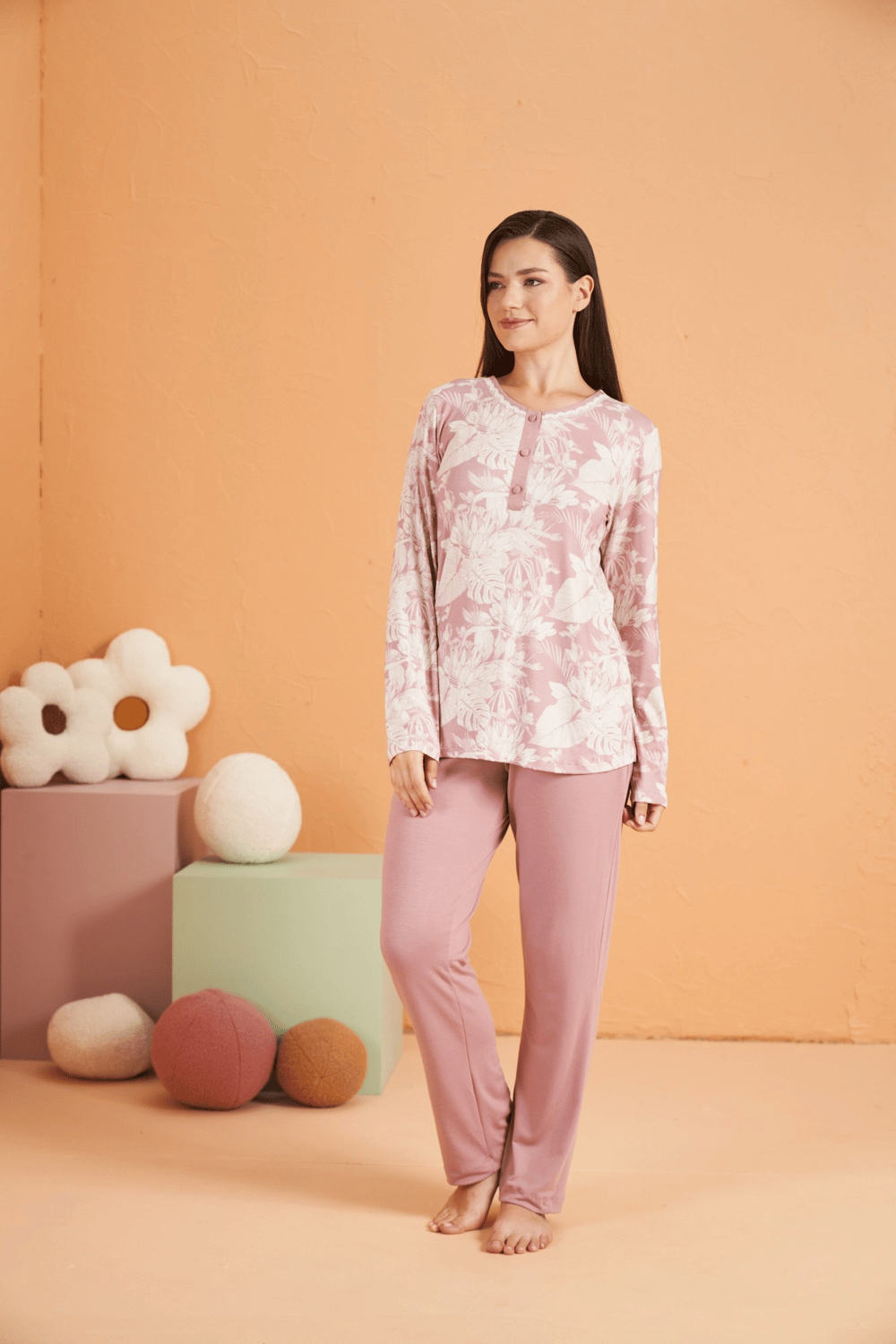 PJS 28016 Kadın Uzun Kol Yarı Patlı Desenli Pijama Takım
