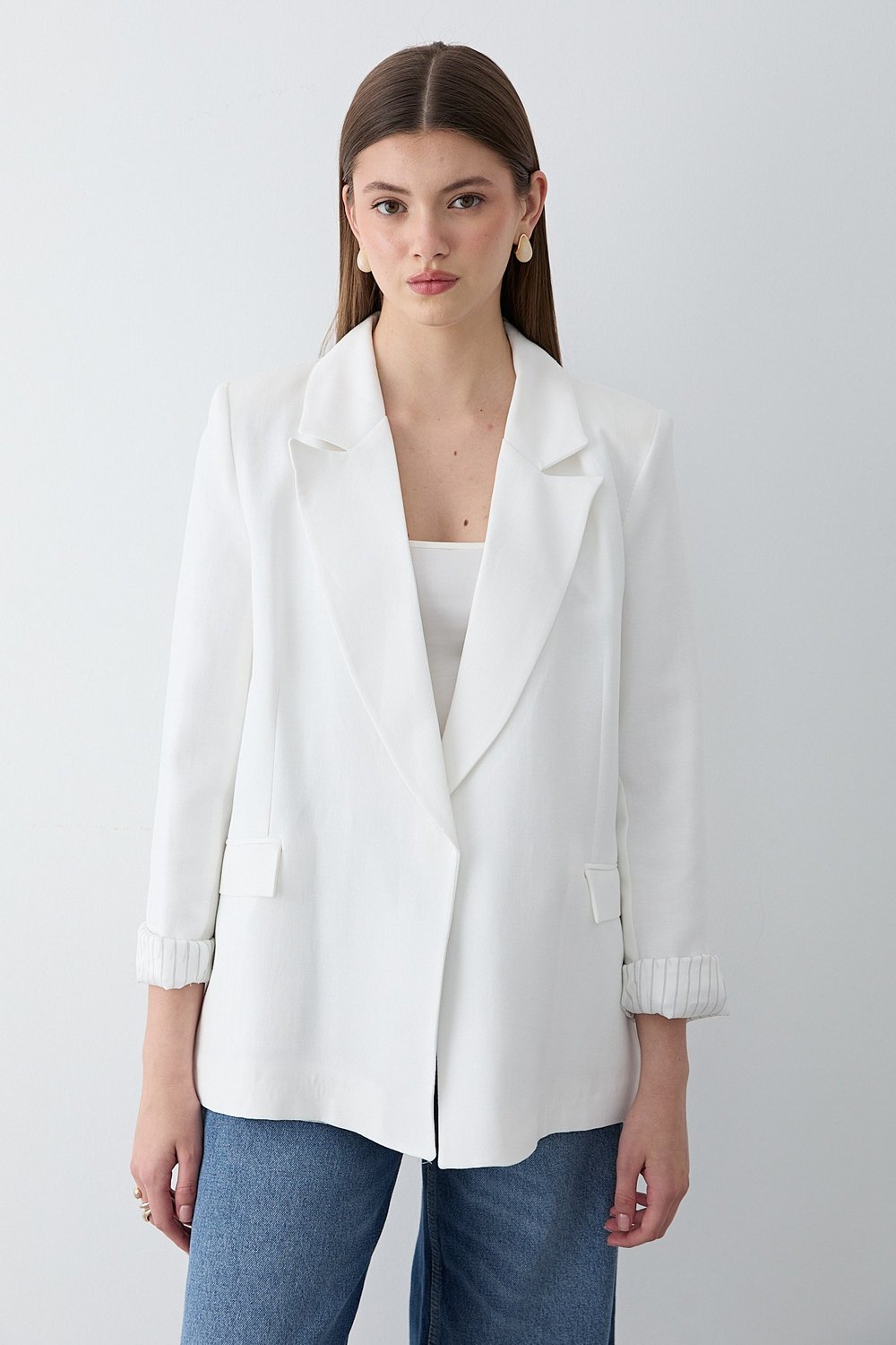 Kadın Beyaz Çizgili İçi Astarlı Kol Detaylı Blazer Ceket