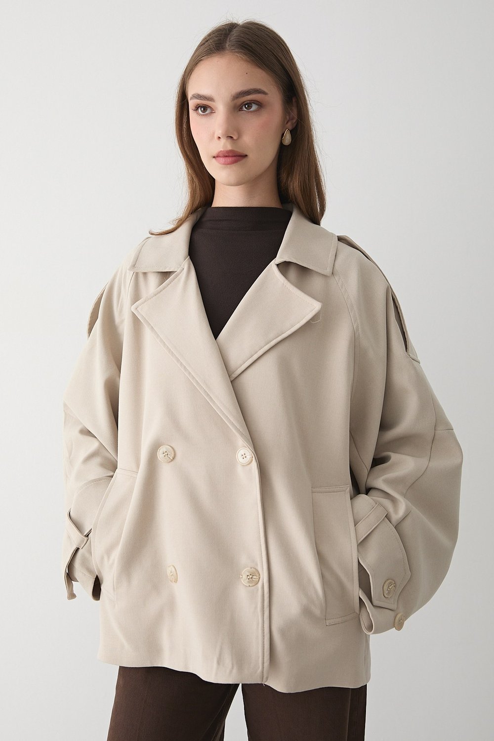 Kadın Oversize Kruvaze Yaka Kısa Trençkot