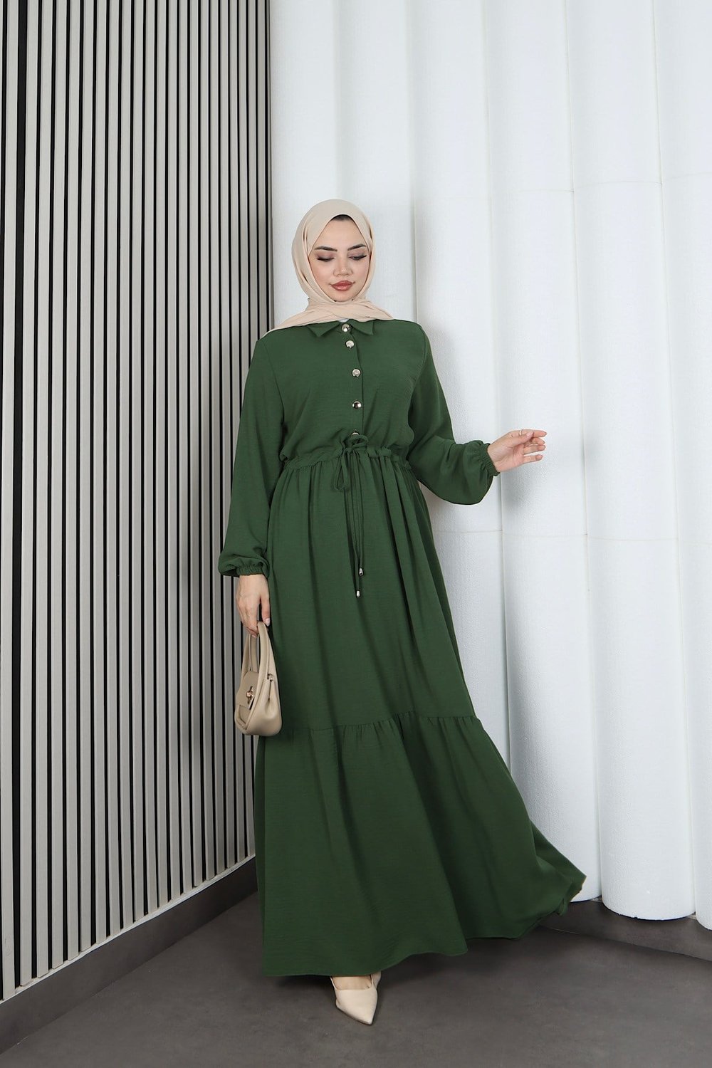 Yarım Pat Düğmeli Beli Bağcıklı Ayrobin Elbise Haki   HNT85451