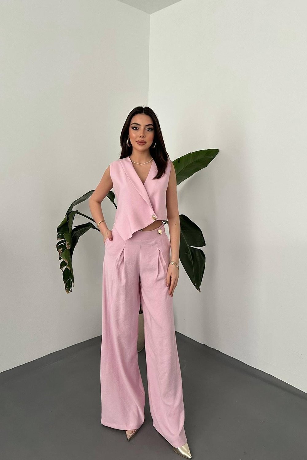 Toptan Pembe Asimetrik Yelek Ve Pantolon Takım