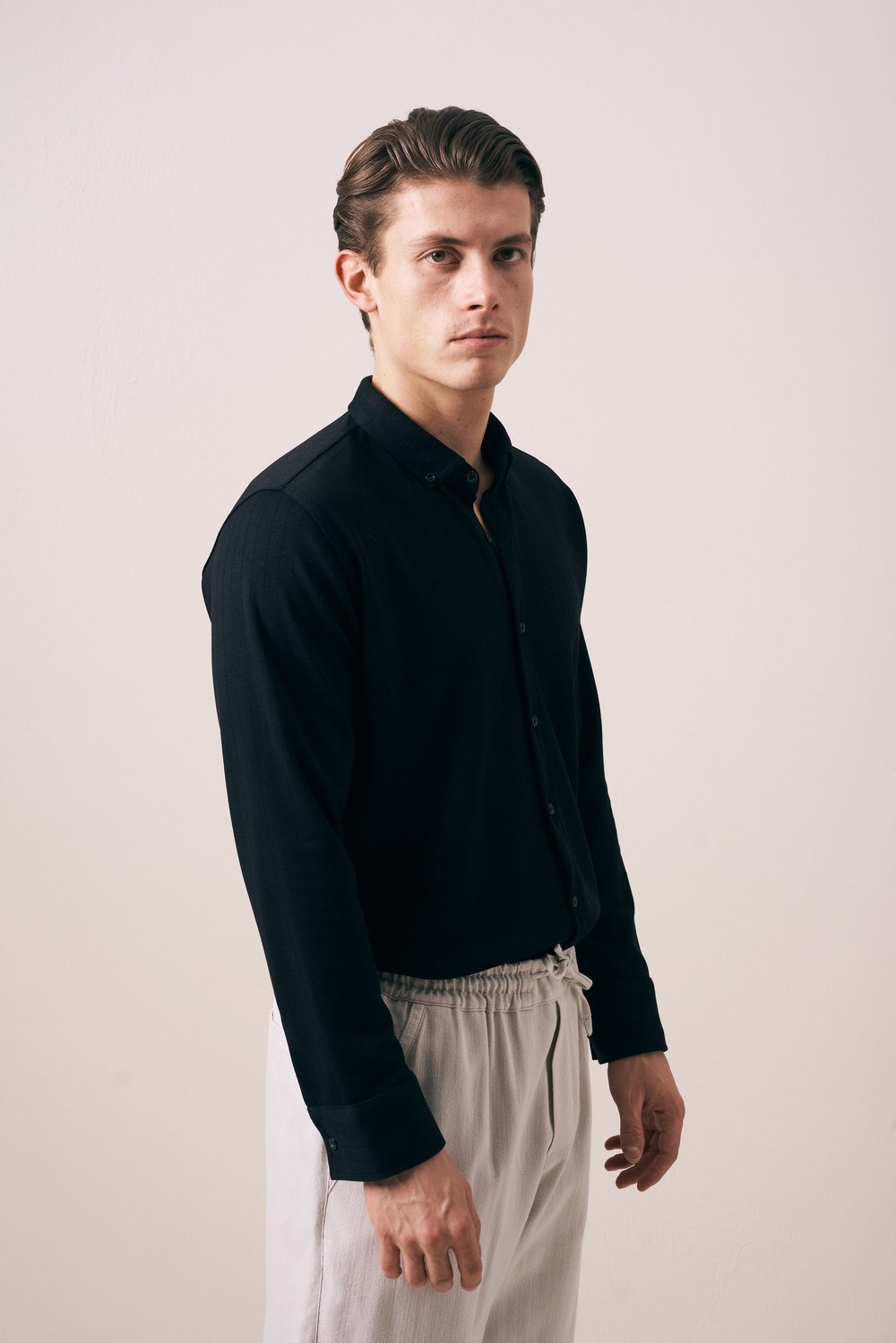 REGULAR FIT OYSHO ÇİZGİ DOKULU GÖMLEK