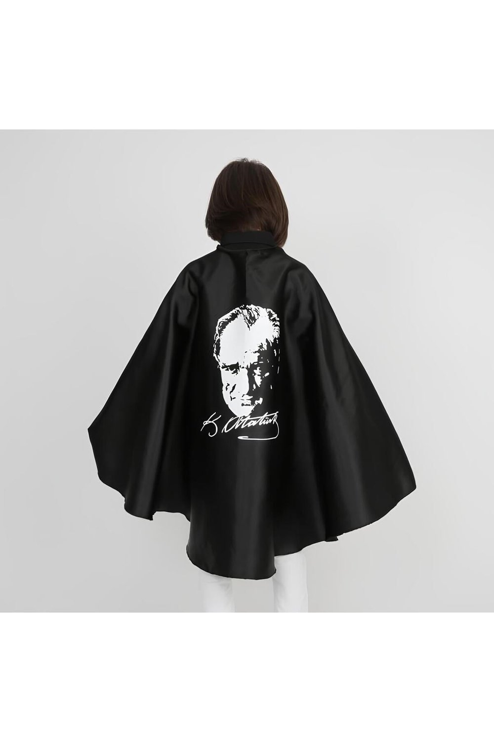23 Nisan Gösteri Kıyafeti - Pelerin D105