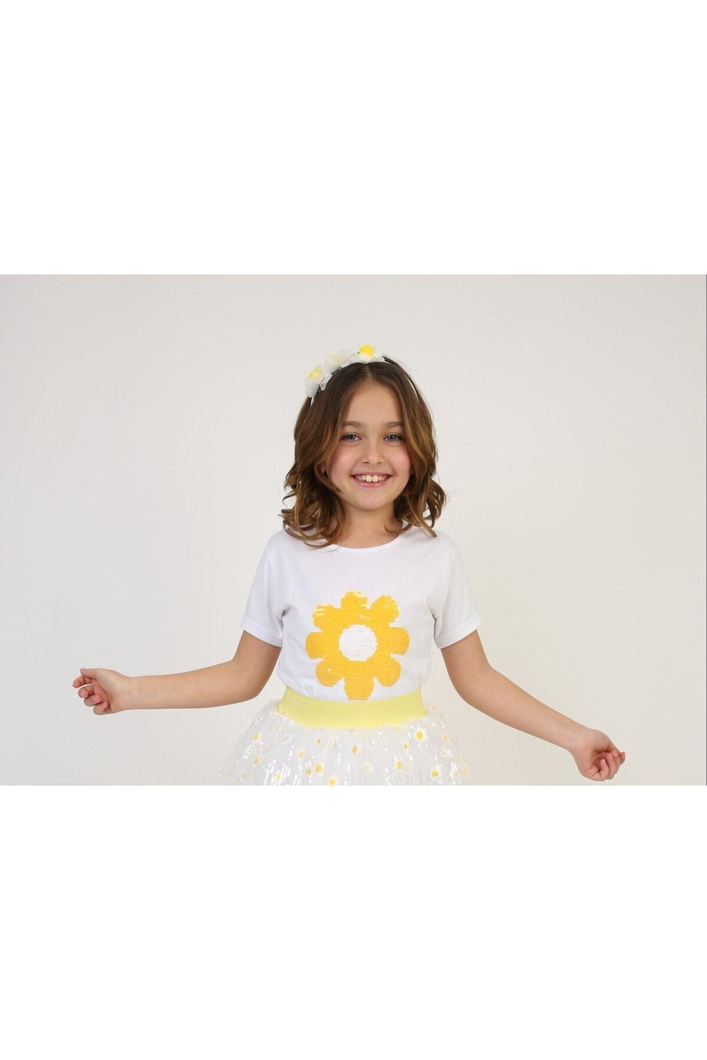 Pullu Papatya Desenli Kız Çocuk T-shirt 23 Nisan 29 Ekim 10 Kasım 19 Mayıs Gösteri Kıyafetleri