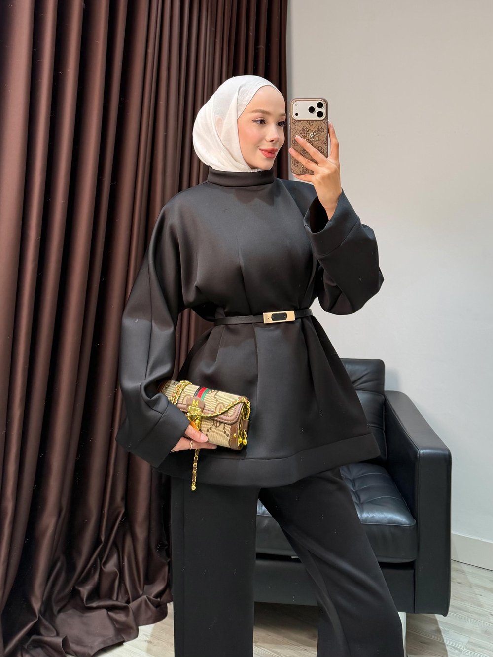 Yeni Helen Takım Siyah