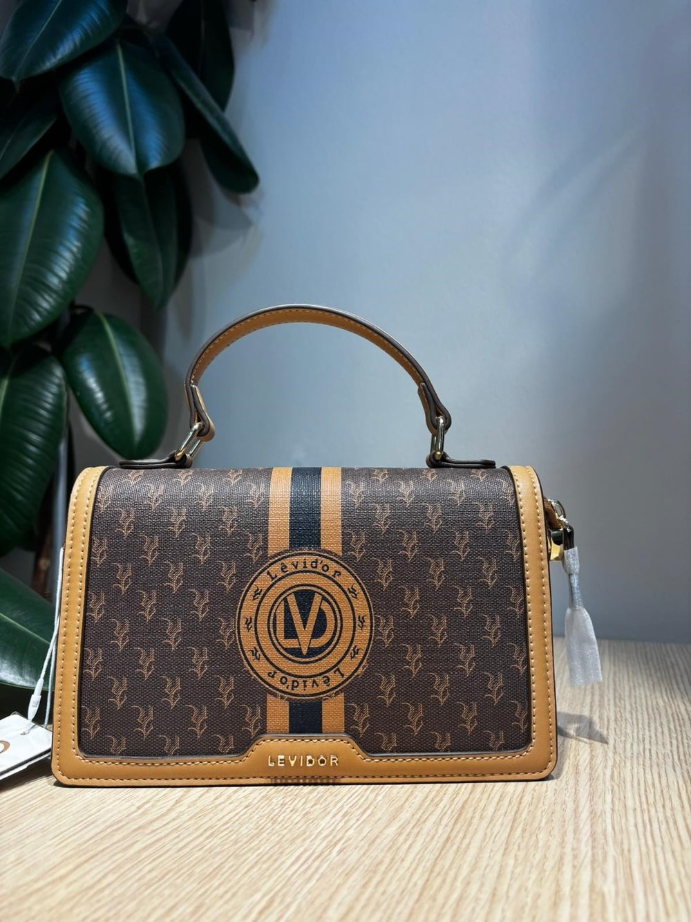 Kahve Logolu Monogram Desen El Çantası