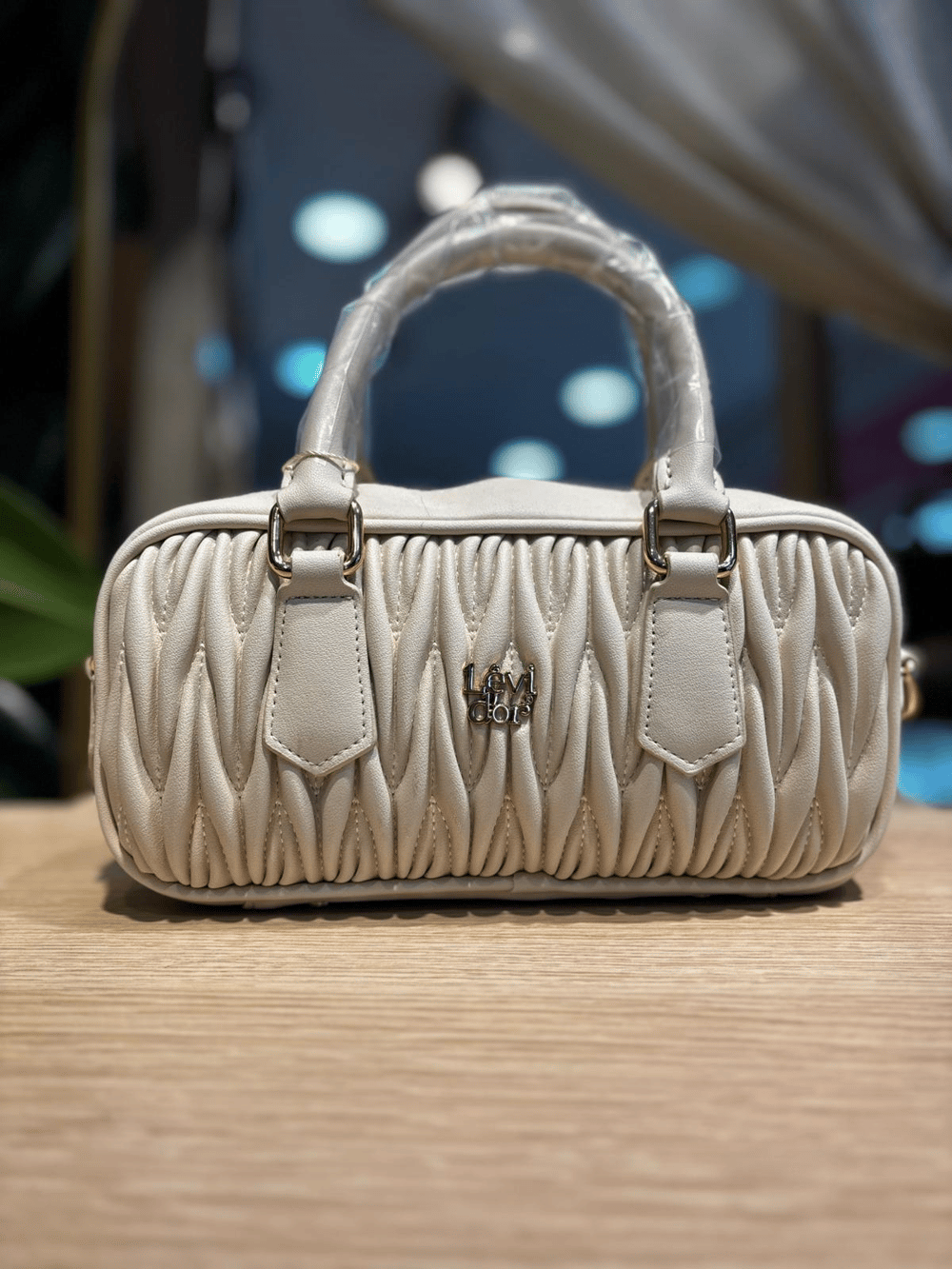 Krem Yassı Model El Çantası