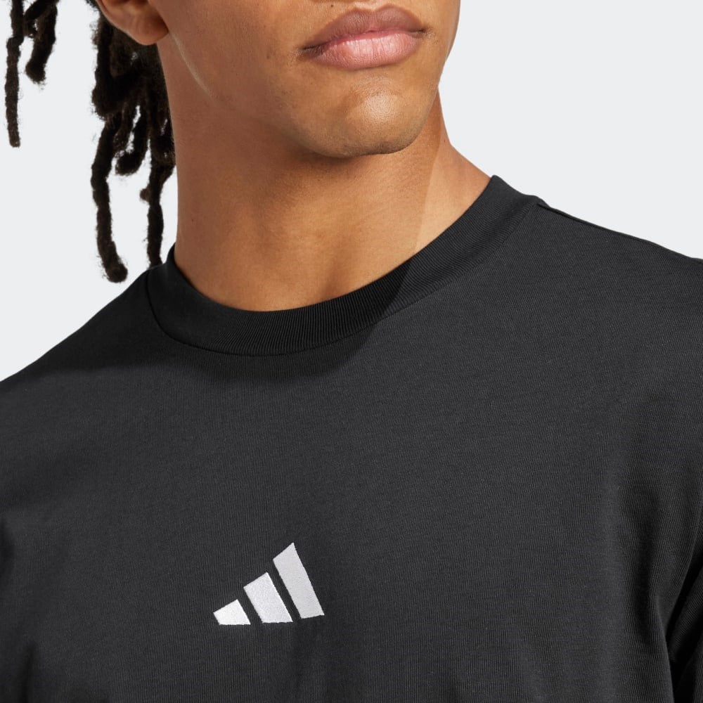 Essentials Small Logo Single Jersey Tişört