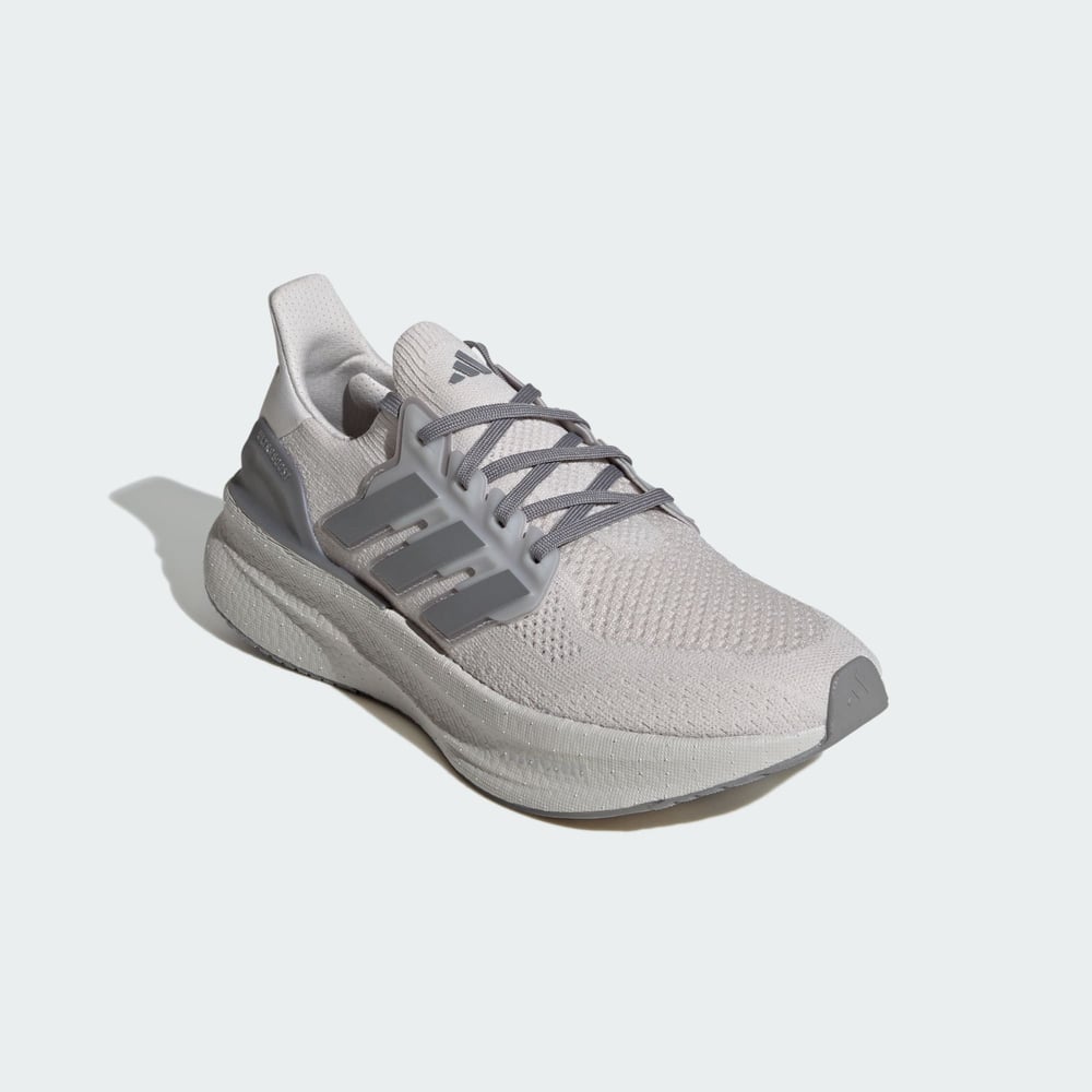 ULTRABOOST 5