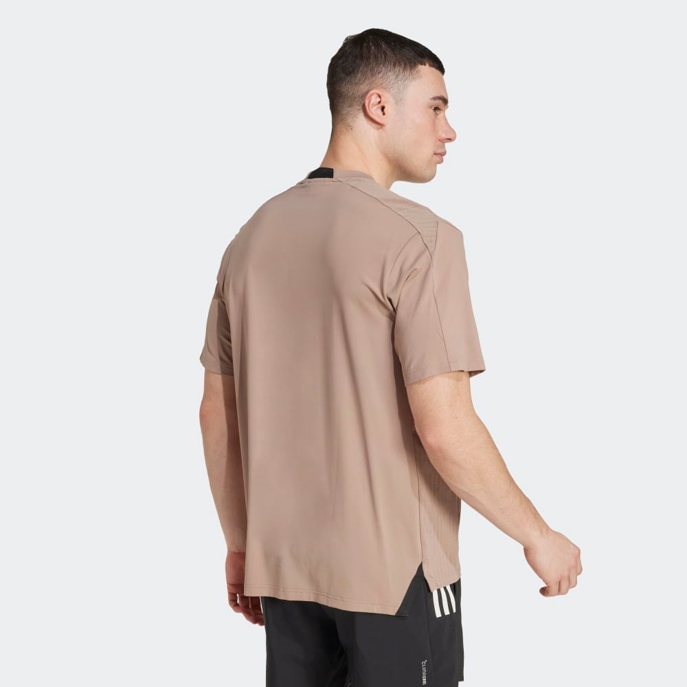 Designed-for-Training Intensity Tişört