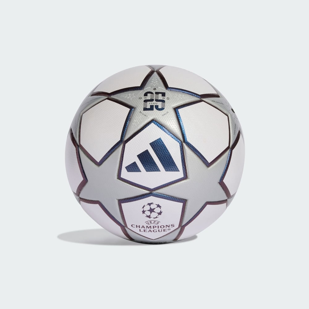 Uefa Champions League Üçüncü Top