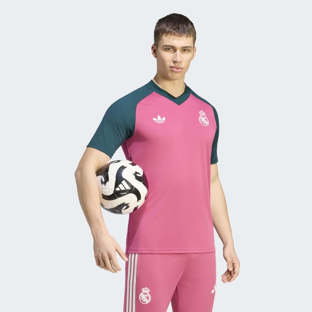 Real Madrid 26/27 Maç Önü Forma