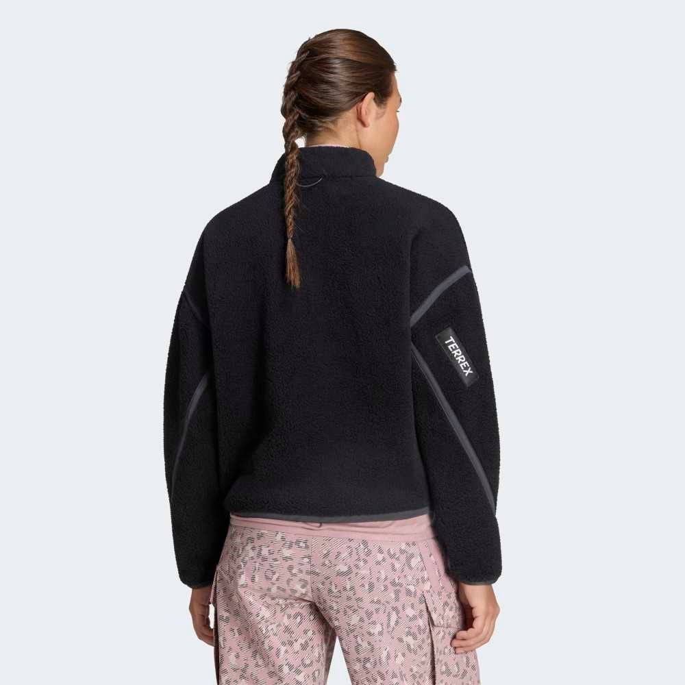 Essentials Sweatshirt