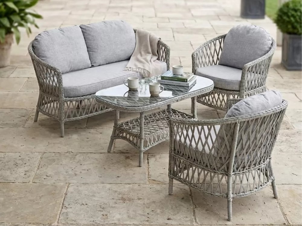 RATTAN TAKIMI