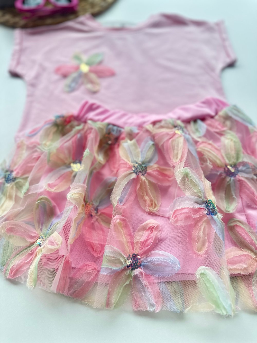 Çiçekli Tüllü Kız Çocuk Elbise Takımı – Pembe