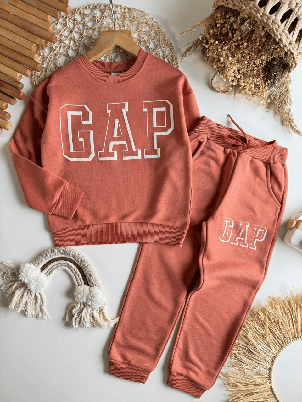 Tarçın Rengi Çift Cepli Çocuk Takımı – Sweatshirt & Jogger Alt, 5–14 Yaş