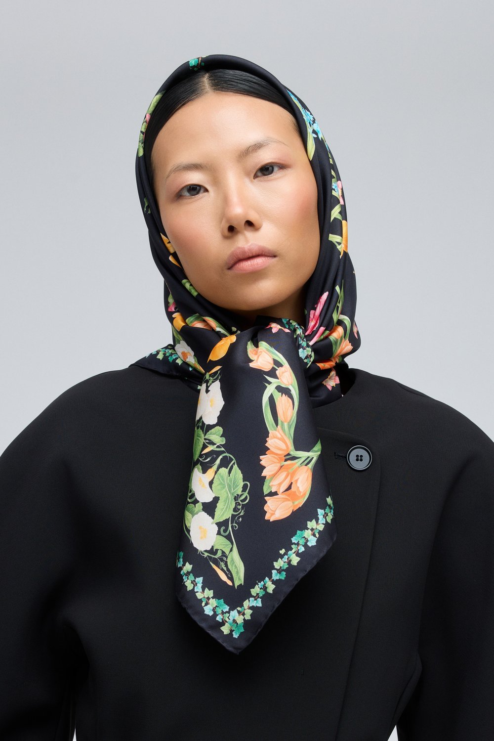 BLACK DAHLİA EŞARP