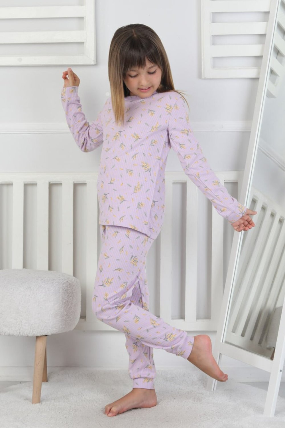 Kız Çocuk Lila Çiçek Desenli %100 Pamuk Fitilli Interlok Pijama Takımı 3-8 Yaş