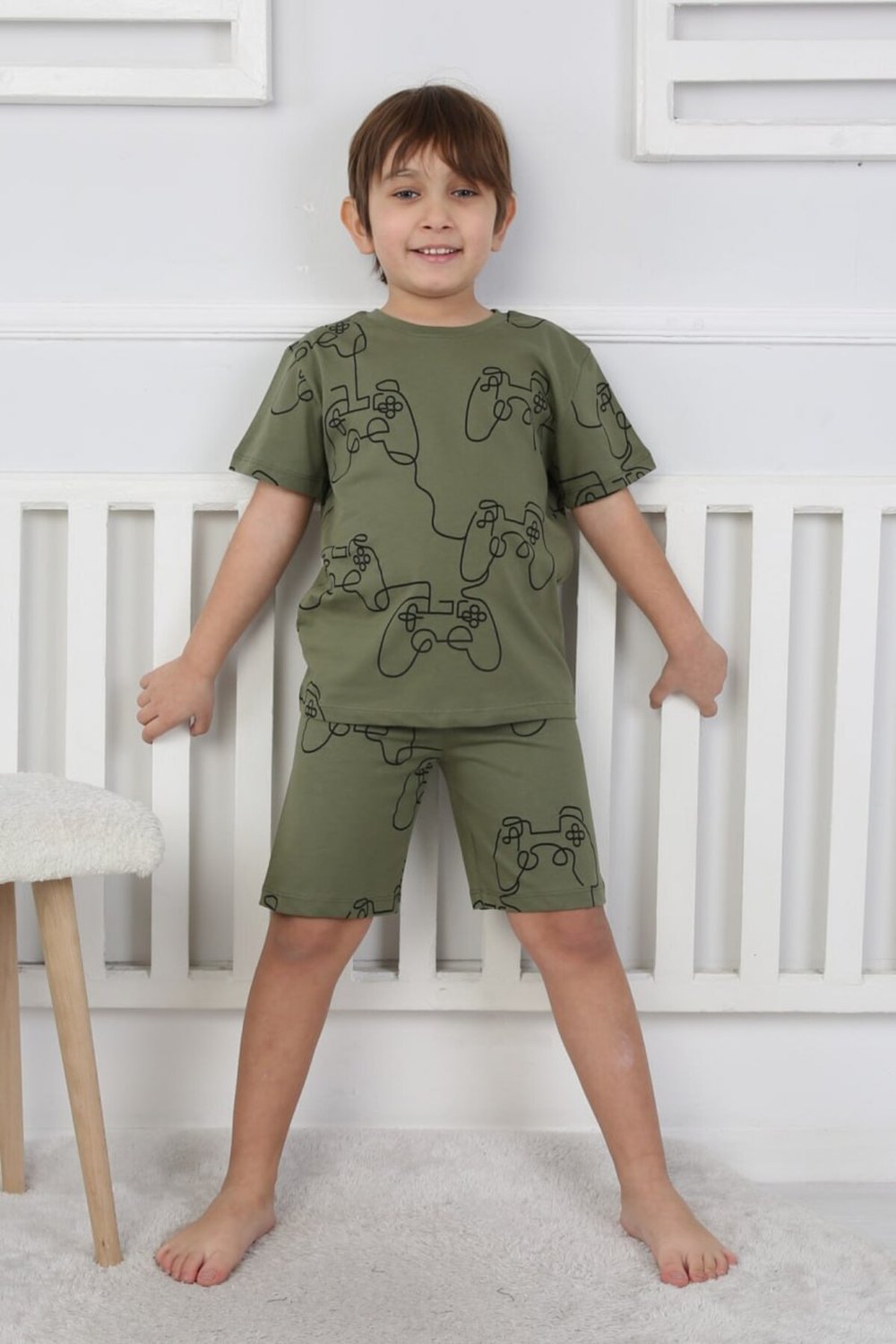 Şortlu Erkek Çocuk Pijama Takımı – %100 Pamuk – Desenli – Yazlık – 3-8 Yaş