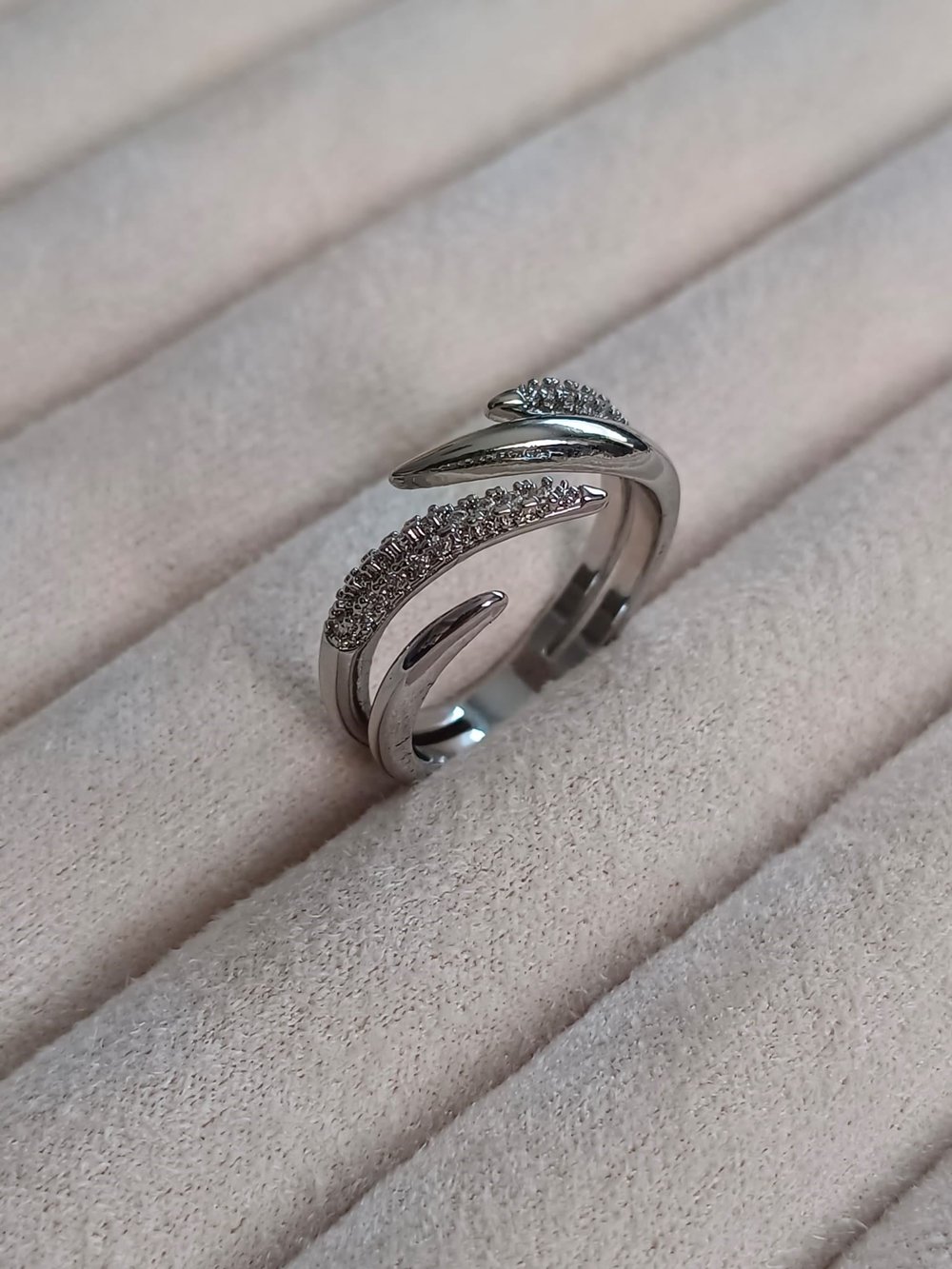 Zirkon Taşlı Yüzük Silver