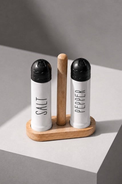 Bambu Standlı 2li Tuzluk ve Karabiberlik Seti 