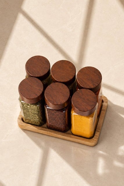 6lı Ahşap Standlı Cam Baharatlık Seti 140 cc
