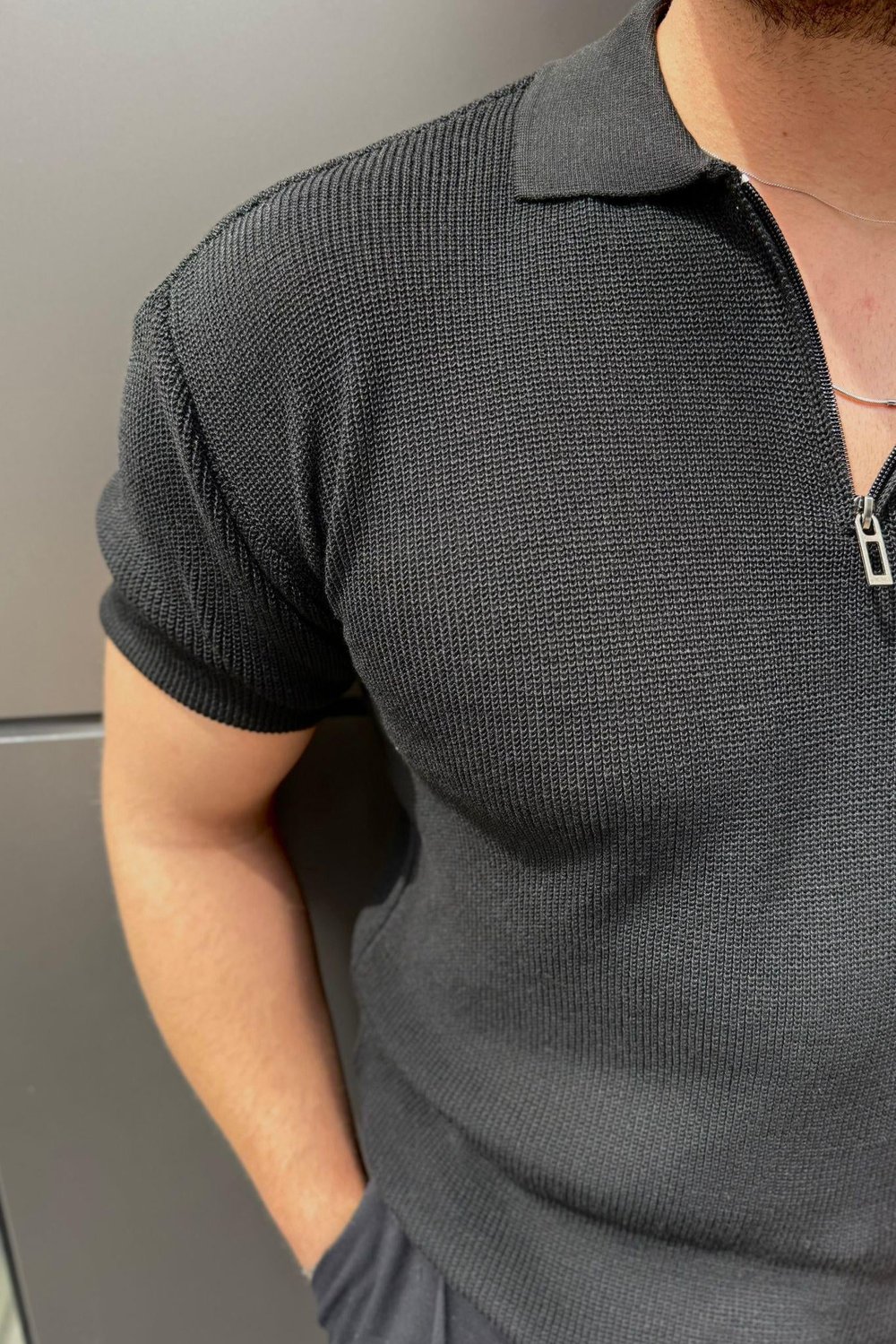 Fermuarlı Polo Yaka Örgülü Tshirt Siyah