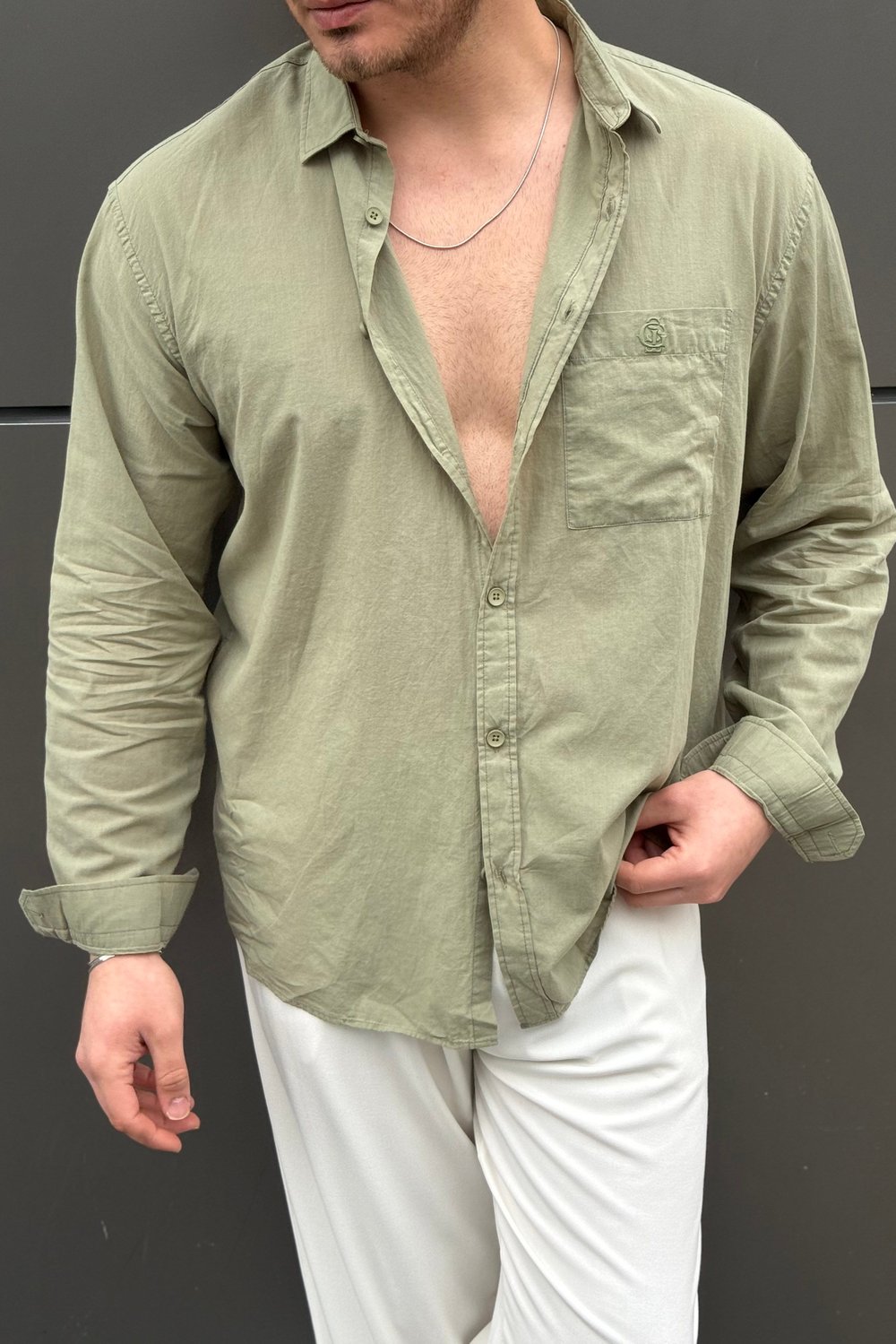 Nakış Detay Cepli İnce Oversize Gömlek Yeşil