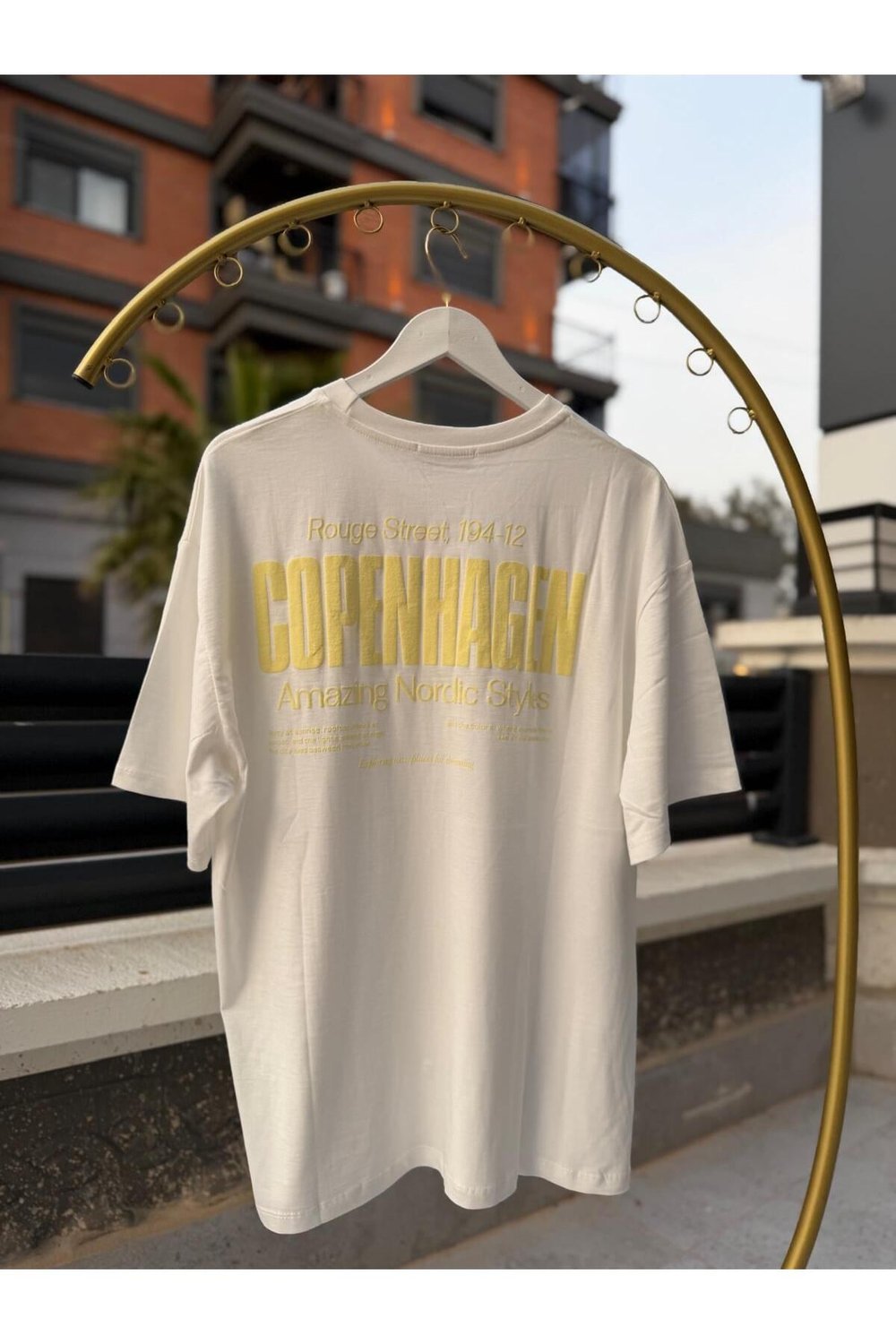 Kadın Oversize Baskılı Tişört COPENHAGEN Yazılı Salaş Kesim Basic Beyaz T-Shirt