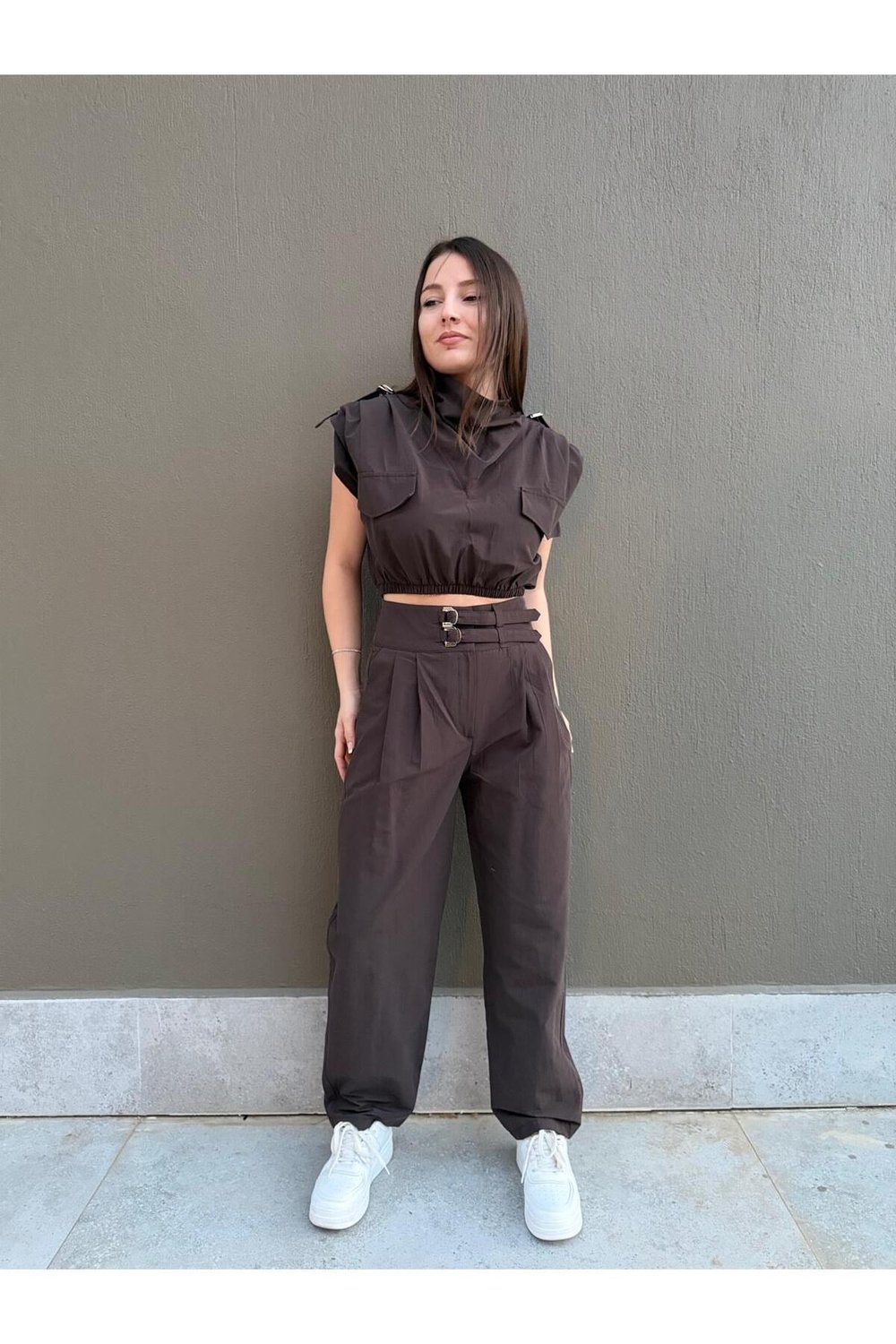 Toka Detaylı Crop Bluz