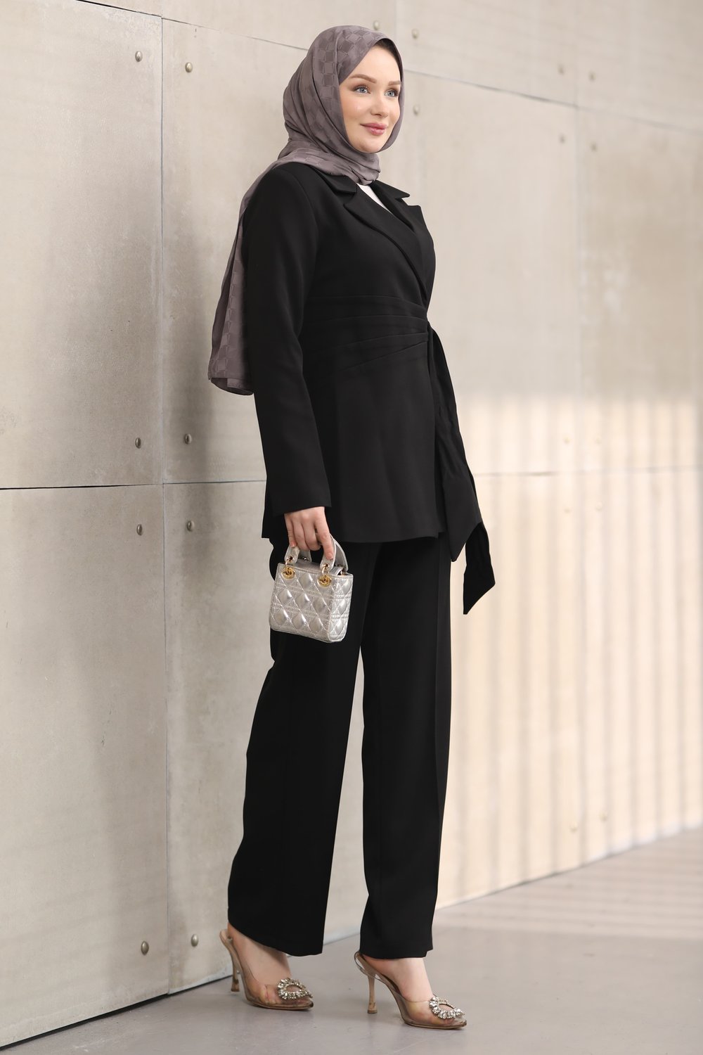 Kuşaklı Blazer Tesettür Takım