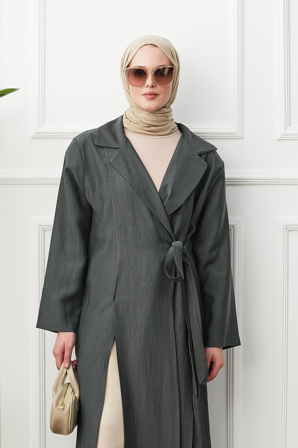 Gömlek Yaka Yırtmaçlı Kimono Kap - Gri