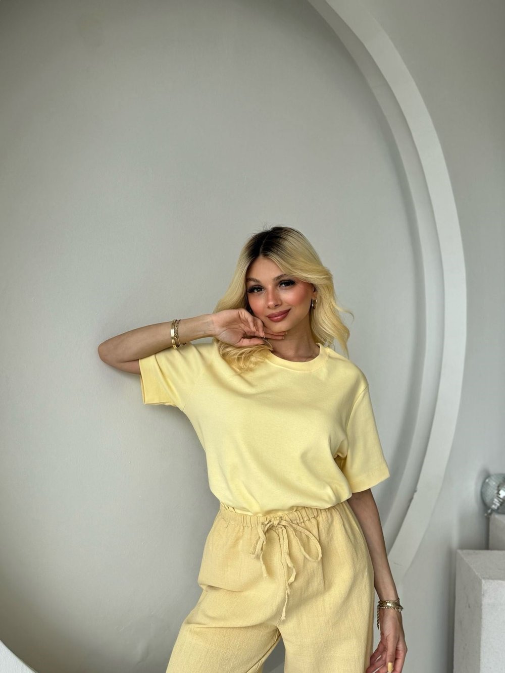 Sarı Bisiklet Yaka Basic Tişört