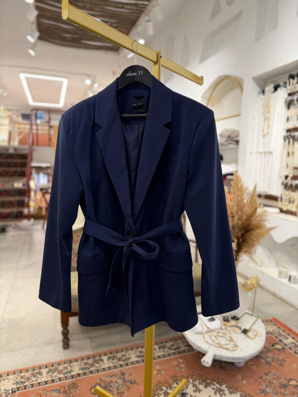 Beli Kemerli Oversize Ceket