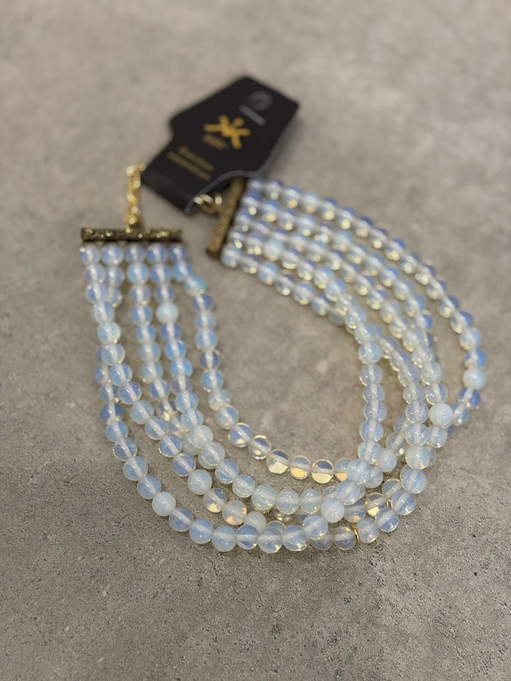 Beyaz Boncuk Choker Kolye